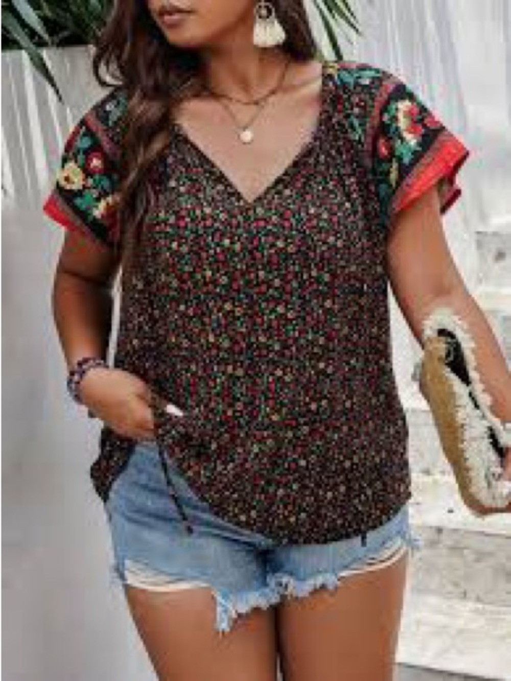 SHEIN Black Short Sleeve V-Neck Floral Print Top with Red Accents